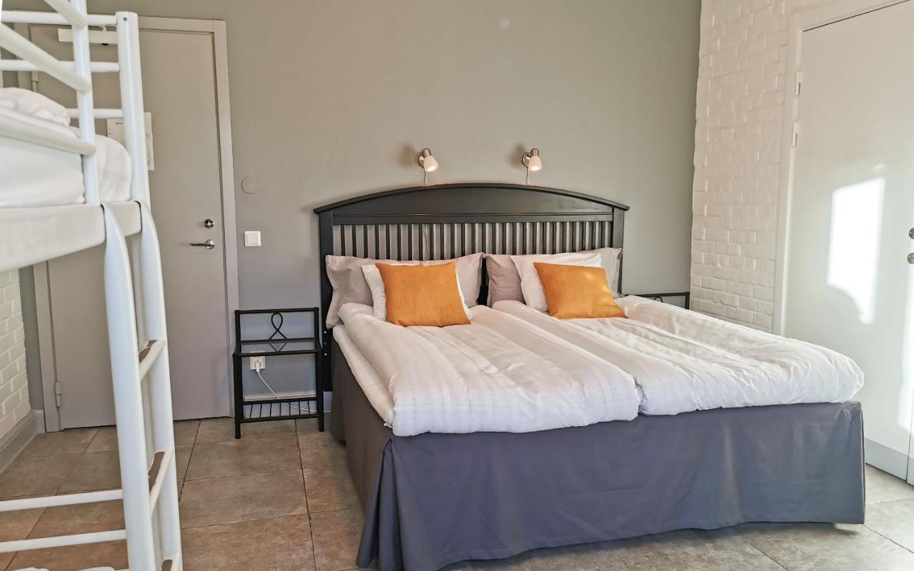 Hotell Faengelset Vaestervik Bagian luar foto