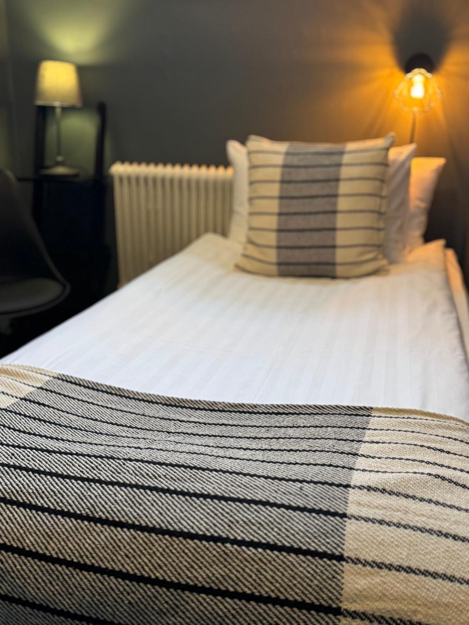 Hotell Faengelset Vaestervik Bagian luar foto