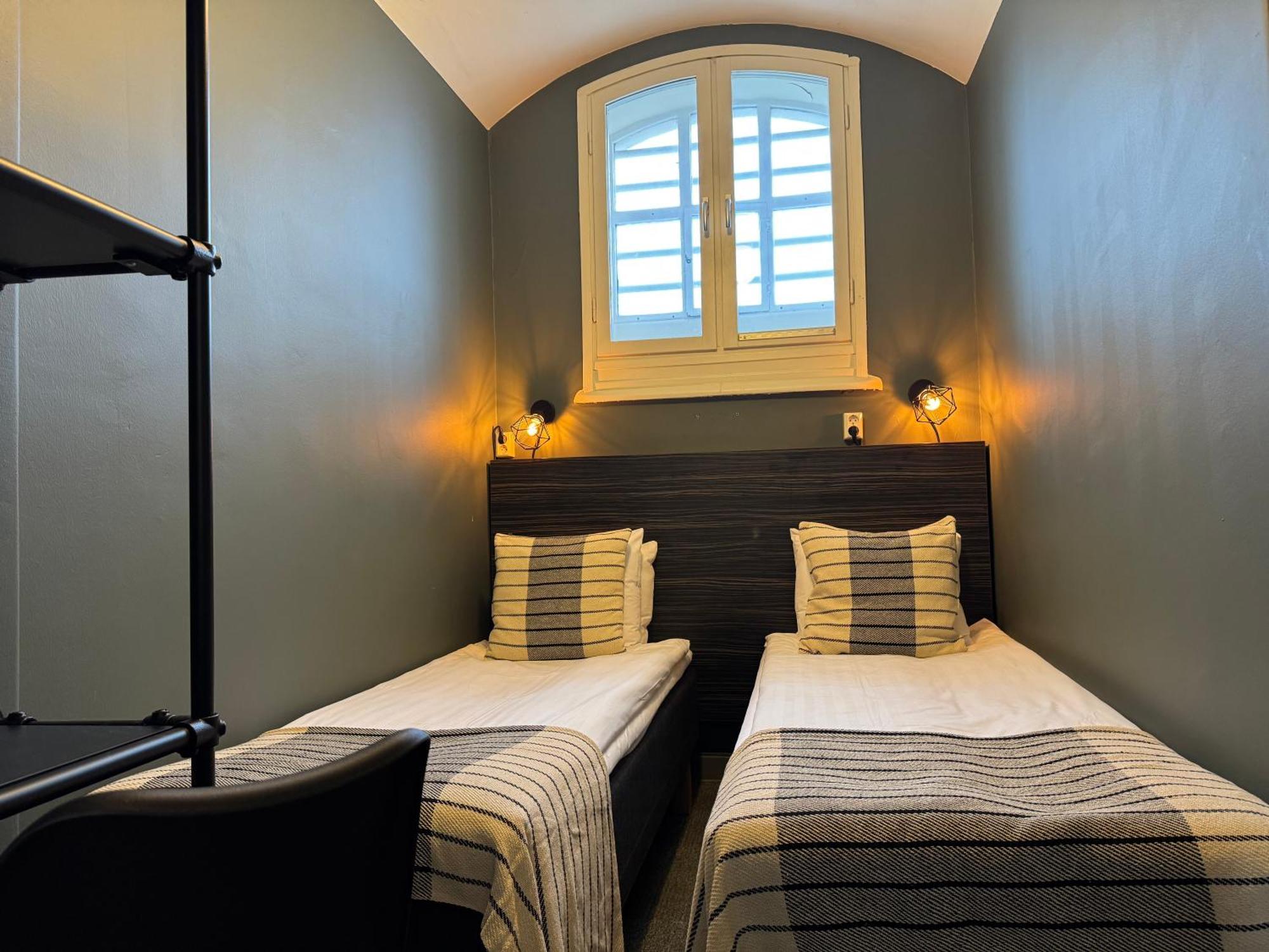 Hotell Faengelset Vaestervik Bagian luar foto