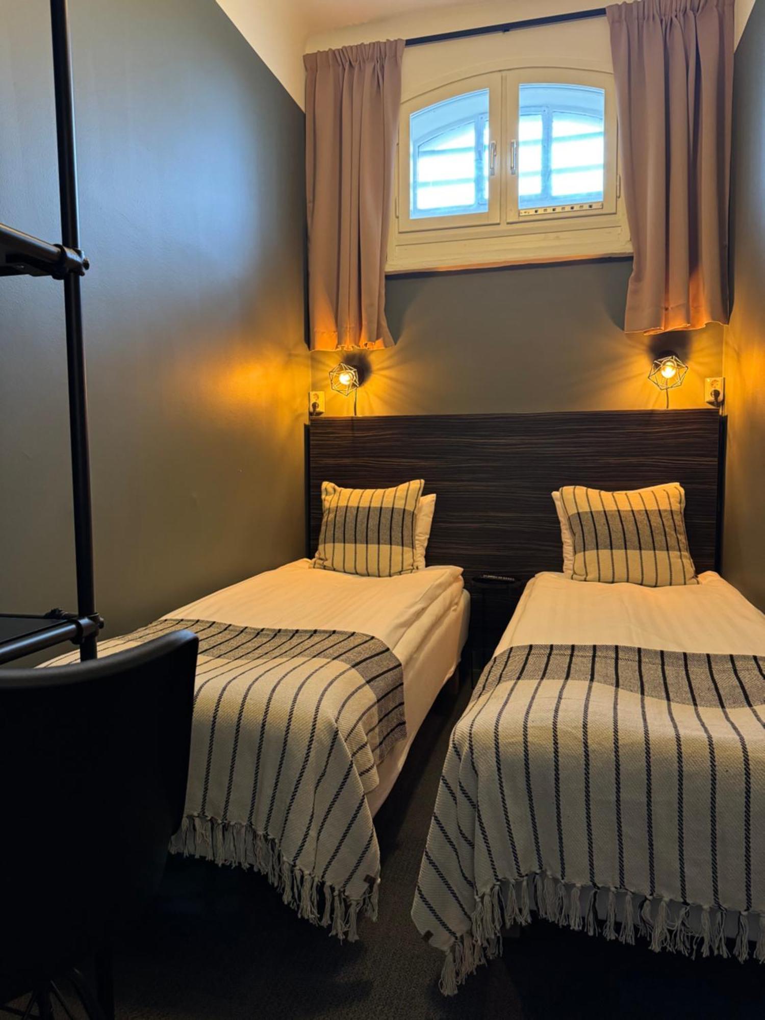 Hotell Faengelset Vaestervik Bagian luar foto
